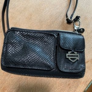 Hip bag with straps